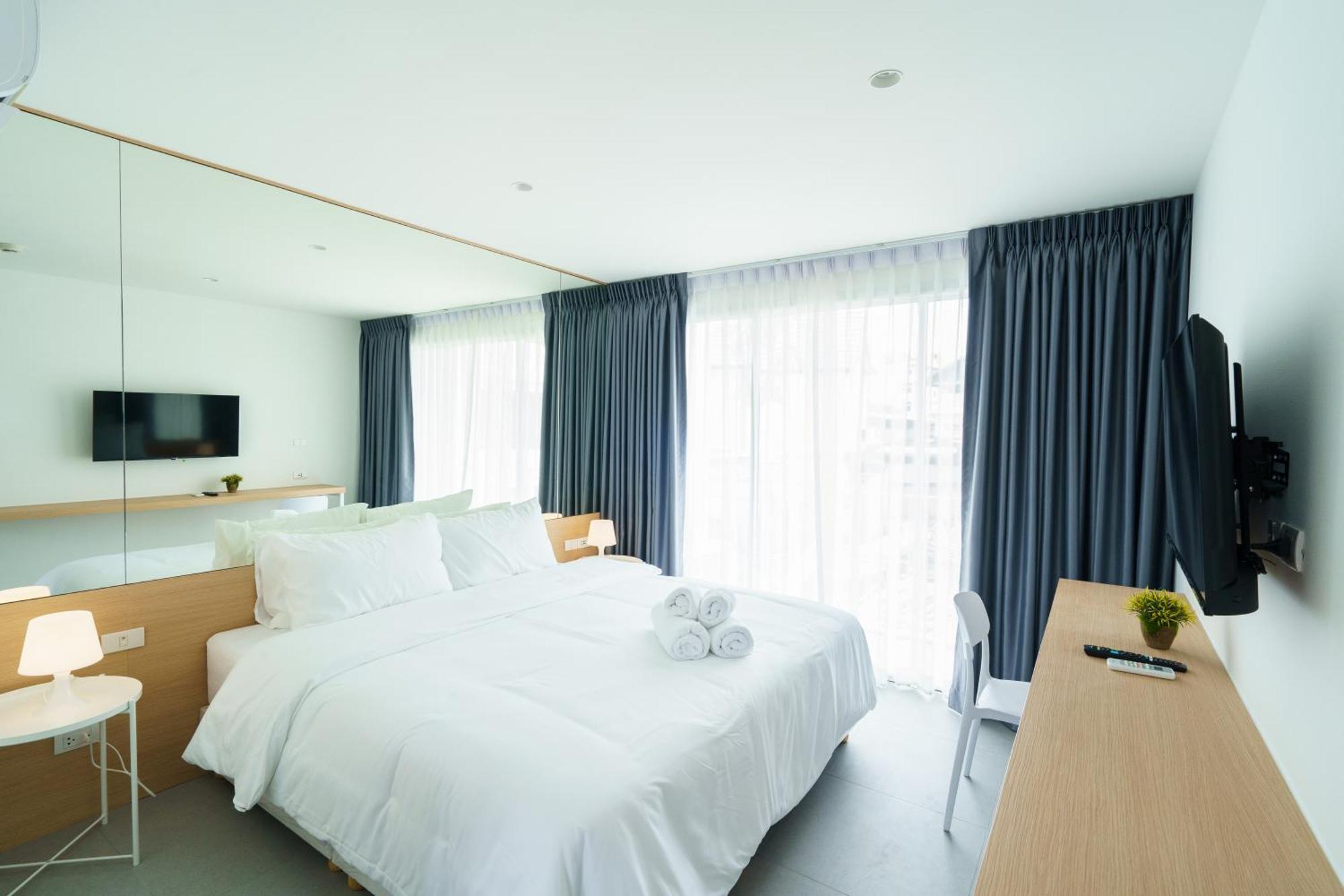Lis Hotel Chiangmai 치앙마이 외부 사진