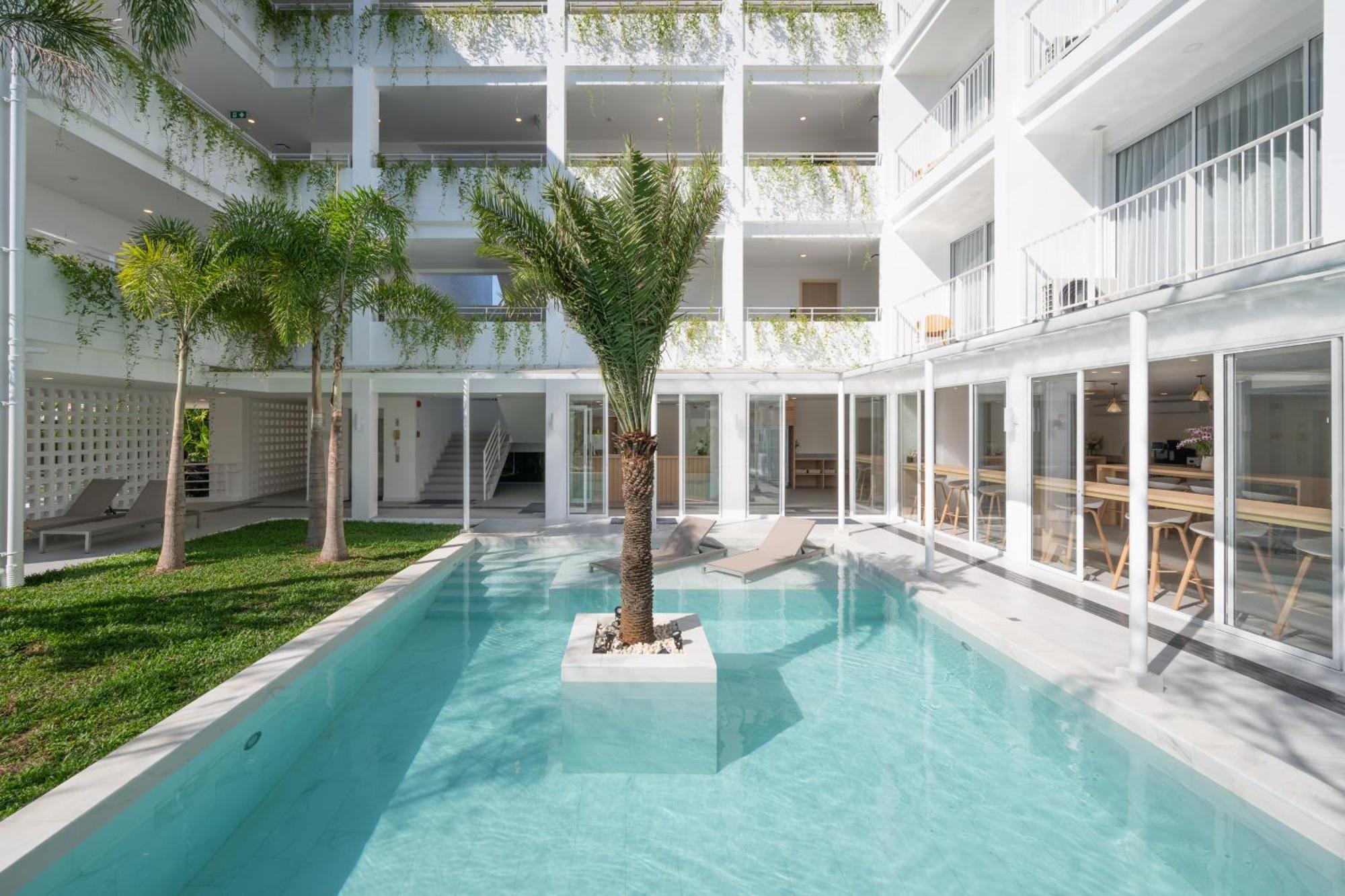Lis Hotel Chiangmai 치앙마이 외부 사진