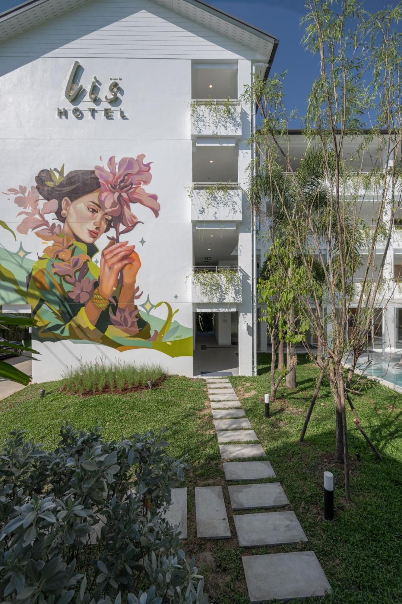Lis Hotel Chiangmai 치앙마이 외부 사진